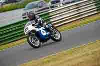 Vintage-motorcycle-club;eventdigitalimages;mallory-park;mallory-park-trackday-photographs;no-limits-trackdays;peter-wileman-photography;trackday-digital-images;trackday-photos;vmcc-festival-1000-bikes-photographs